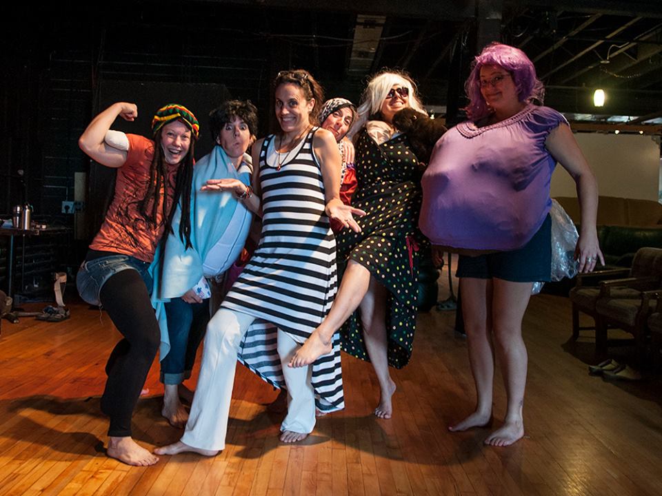 New Hamilton bouffons! (photo by: Tom Omorean)