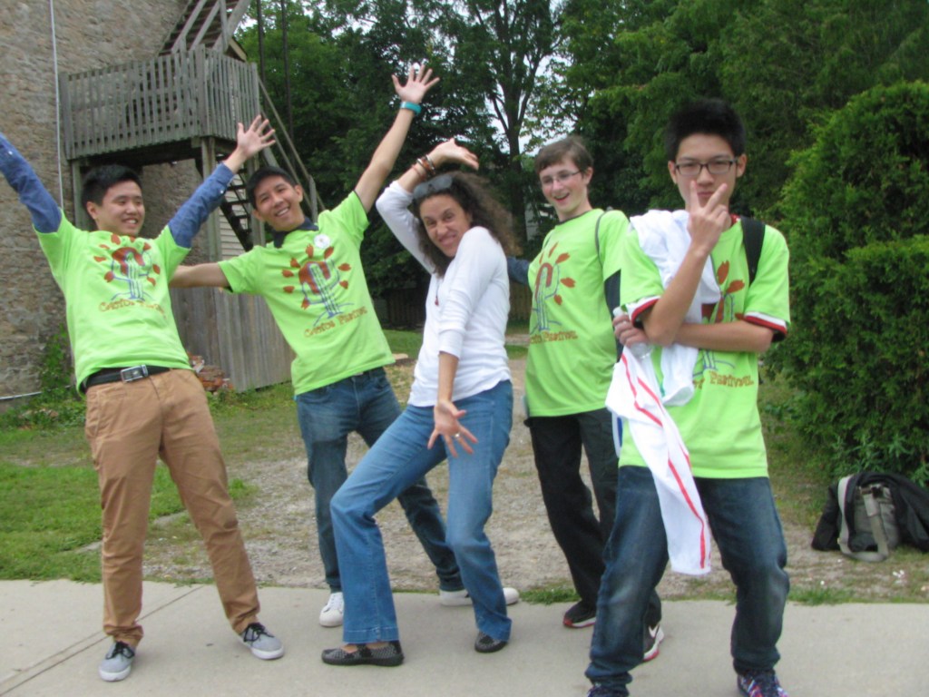 Boisterous volunteers for the Dundas Cactus Festival!